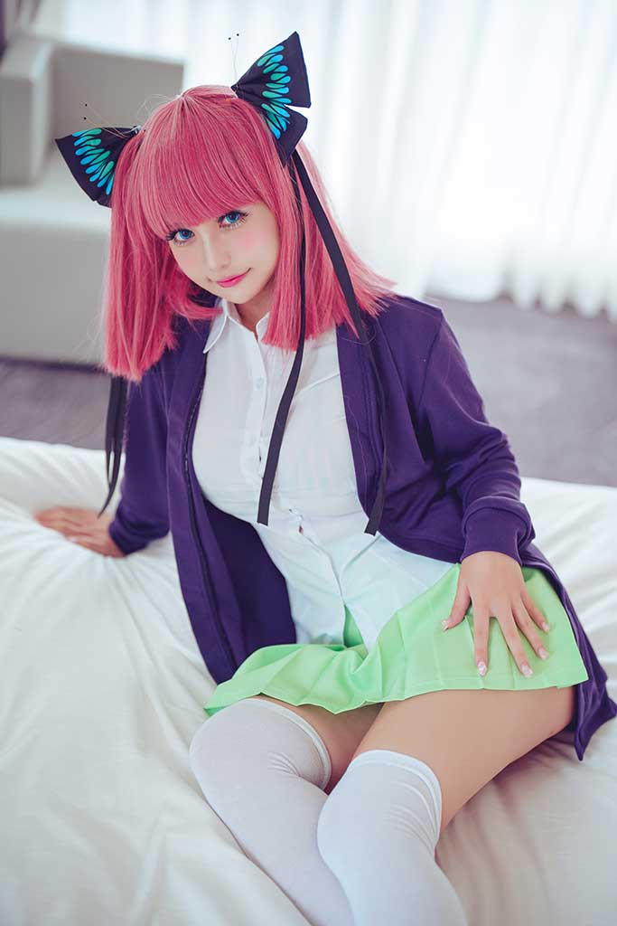 沖田凜花Rinka五等分的新娘Nino（中野二乃）cosplay粉发内衣装缩略图1