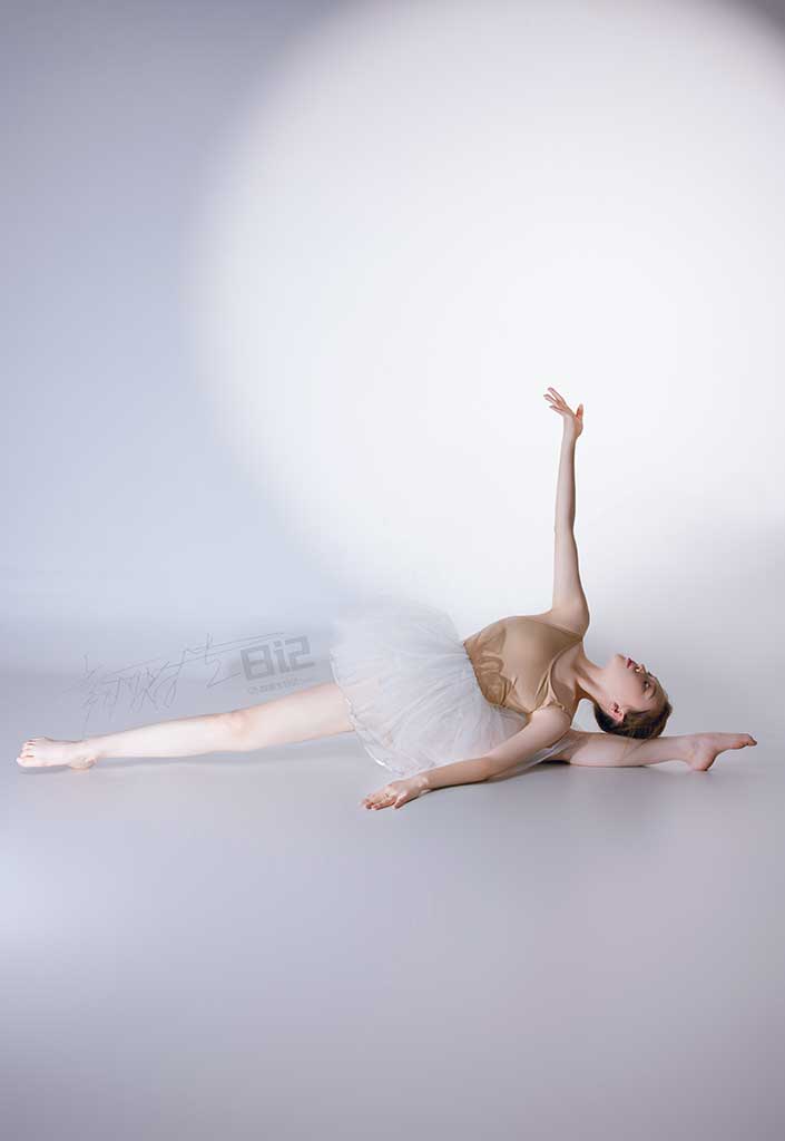 舞蹈生日记「高雯雯」芭蕾舞蹈训练图集缩略图3