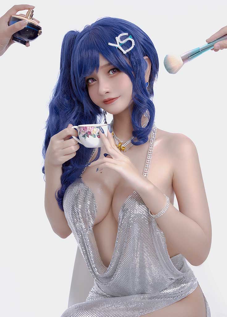 Azami 碧蓝航线 圣路易斯cosplay蓝发高叉银旗袍缩略图1