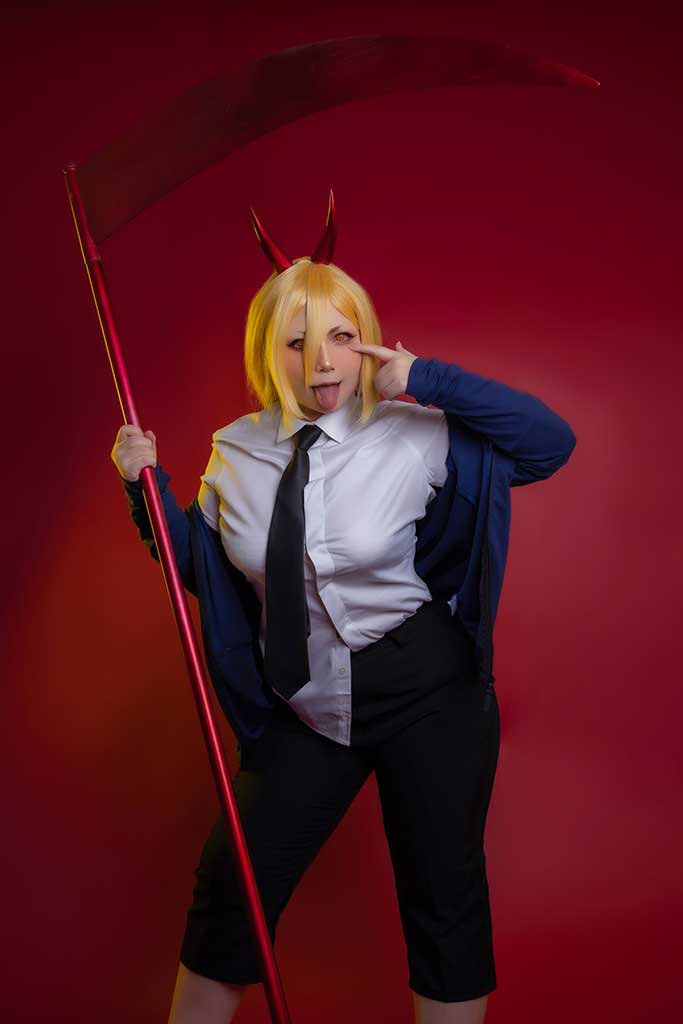 Uy Uy 电锯人Power（帕瓦）cosplay原造型与护士装缩略图1
