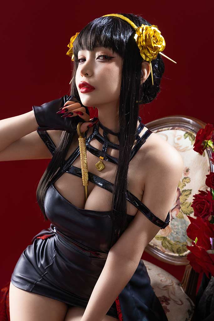 Umeko J 间谍过家家 Yor Forger（约尔福杰）cosplay黑连衣裙黑靴绳衣美臀缩略图1